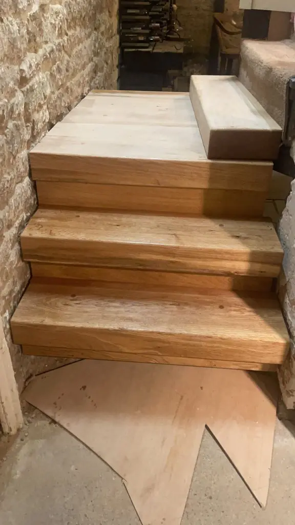 stairs, wine cellar, oak sleepers, sleepers, fresh sawn, planed, planed fresh sawn, hardlia hardwoods