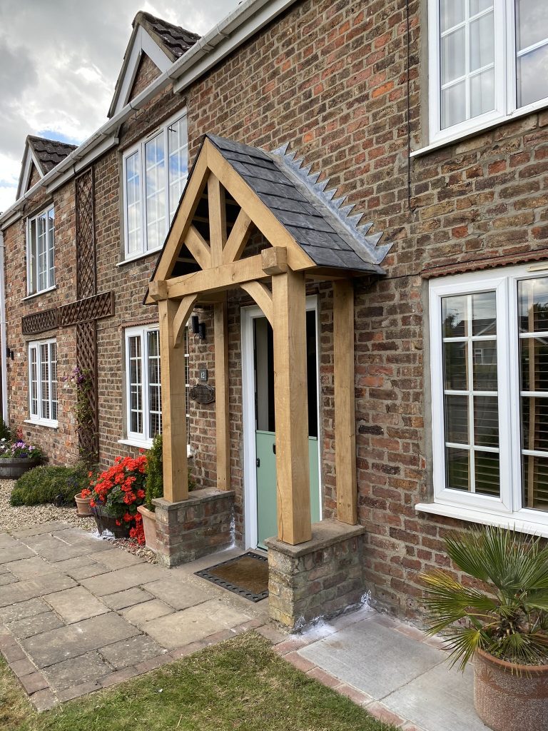 Green Oak Structural Beams, Oak Porch, Kit, section sizes, Fresh Cut, Air-Dried Oak Beams